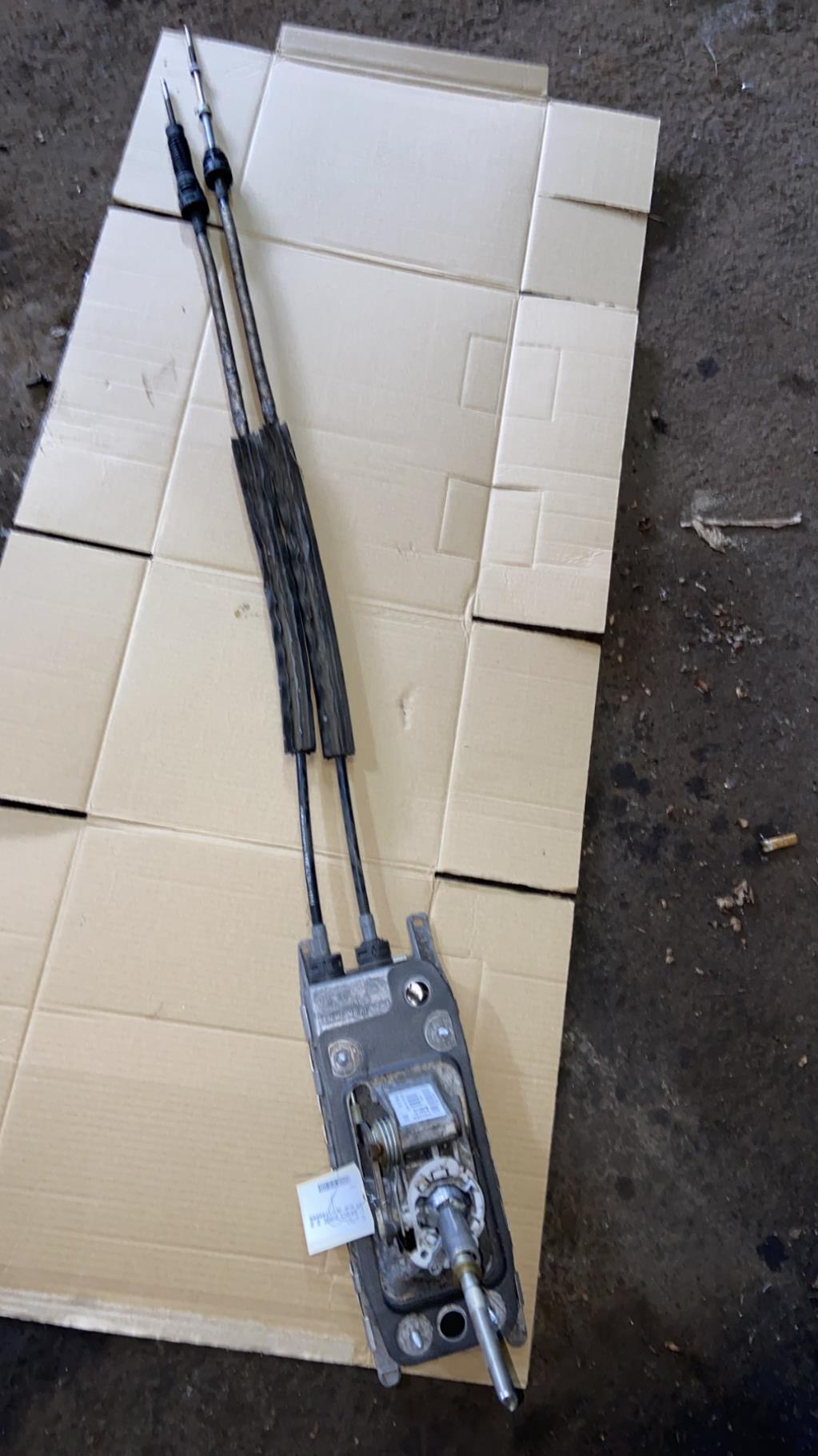 Cable levier de vitesses AUDI A3 2 SPORTBACK PHASE 2 Diesel - 1