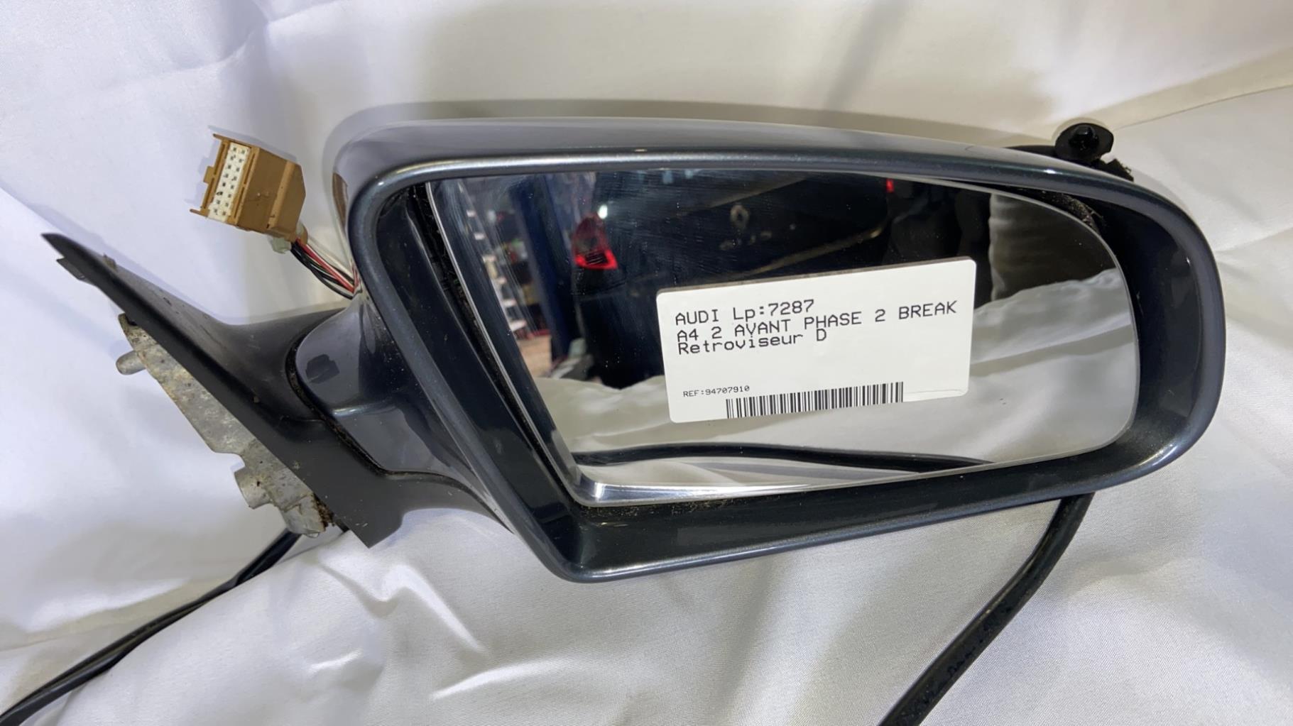 Retroviseur droit AUDI A4 2 AVANT PHASE 2 BREAK Diesel - 1