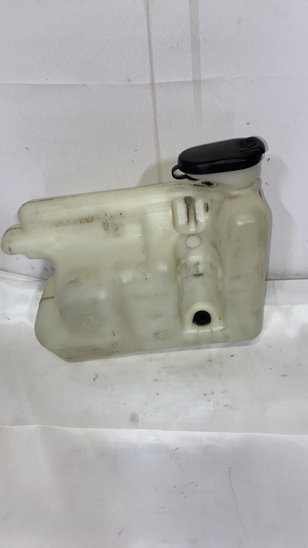 Vase de lave glace RENAULT TWINGO 1 PHASE 2 Essence - 1
