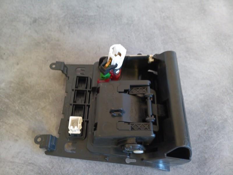 Cendrier VOLKSWAGEN GOLF 5  - 1