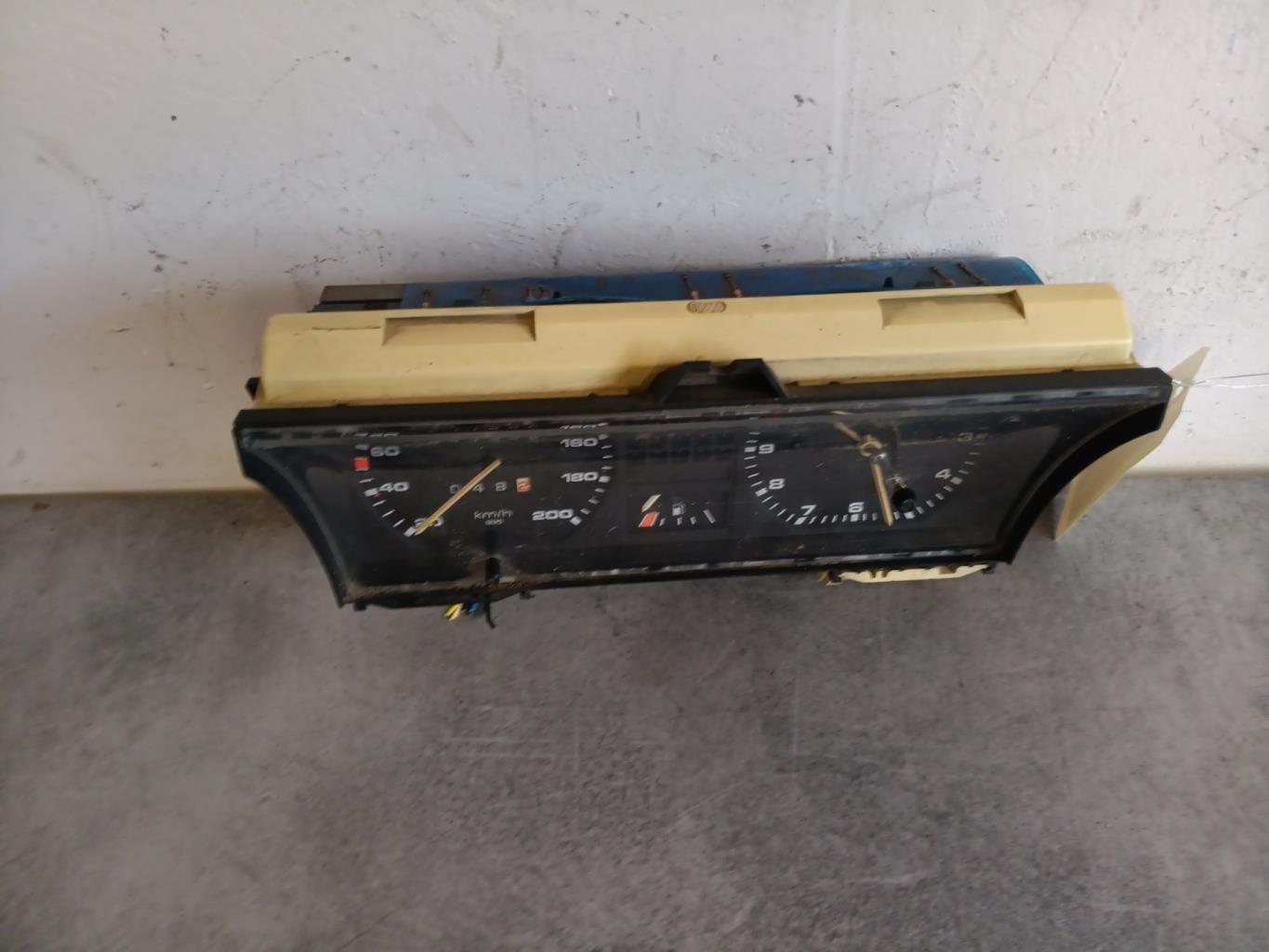 Compteur VOLKSWAGEN GOLF  - 1