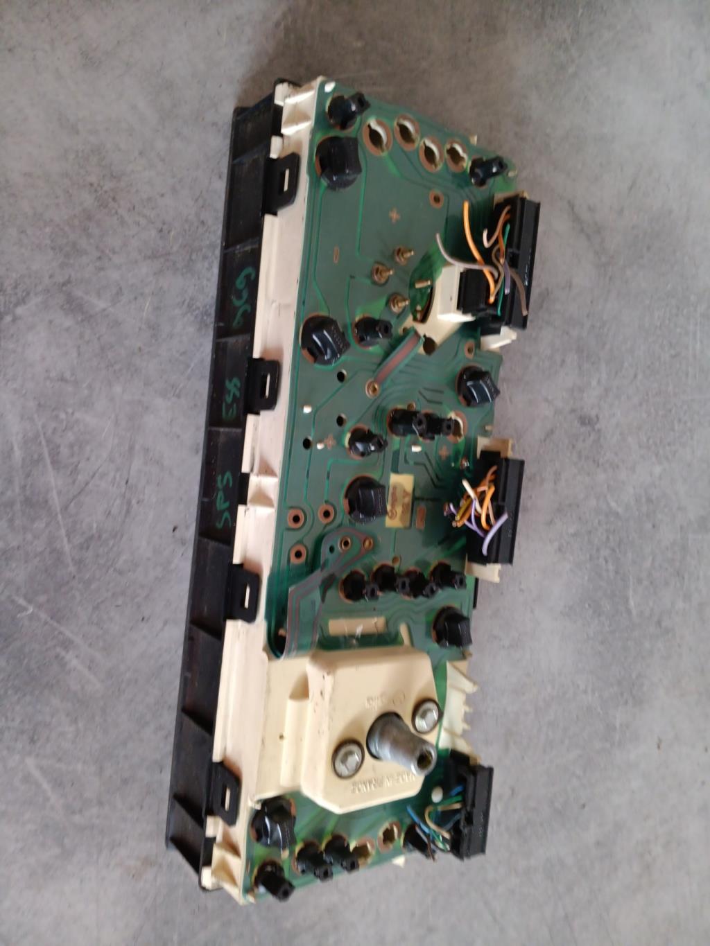 Compteur RENAULT SUPER 5  - 1