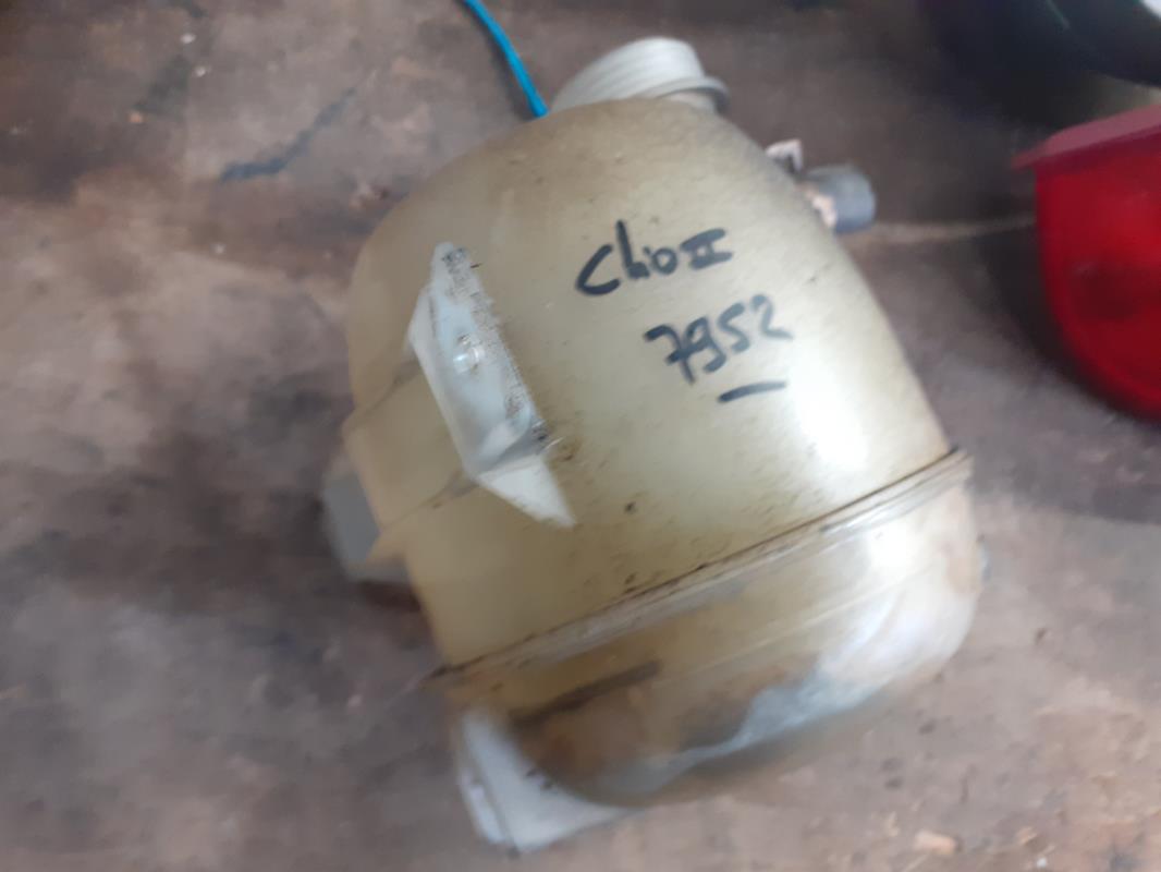Vase d'expansion RENAULT CLIO 2 PHASE 2 Essence - 1