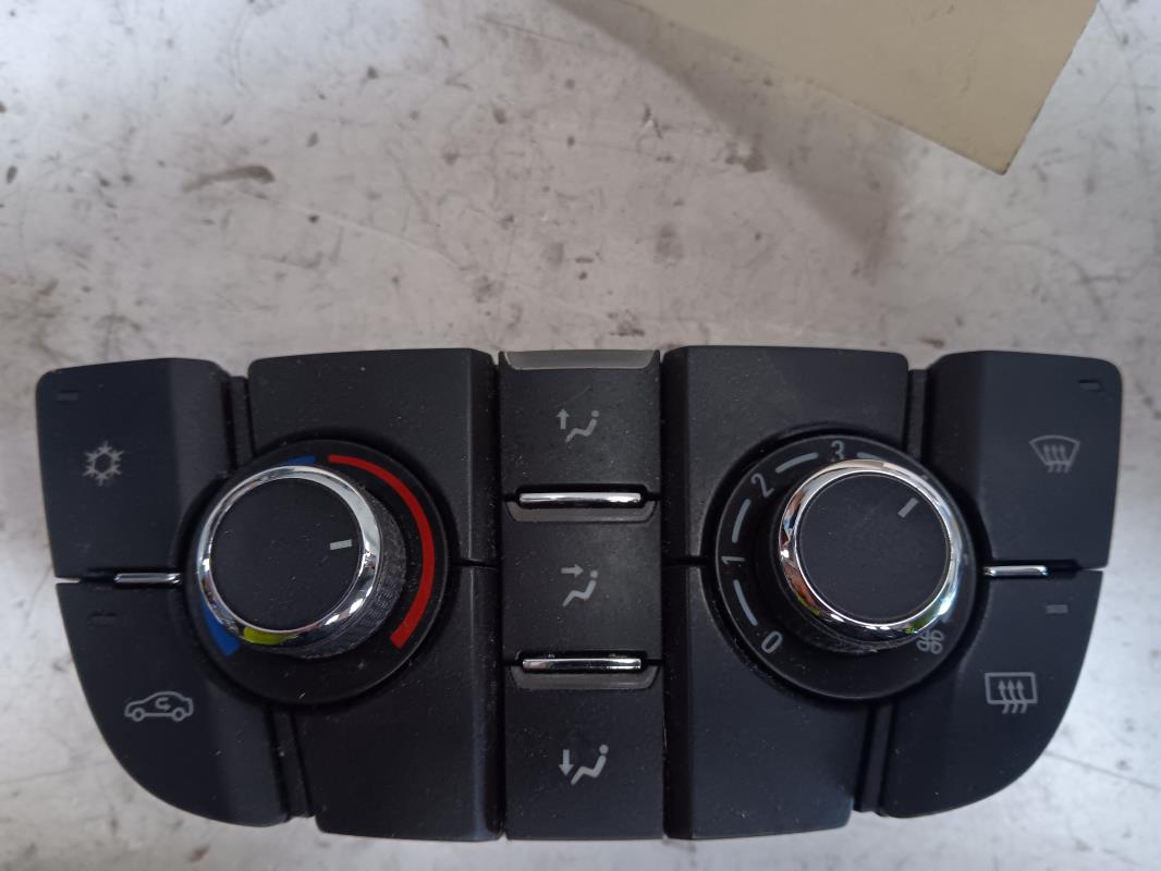 Commande chauffage OPEL ASTRA J PHASE 1 Diesel - 1