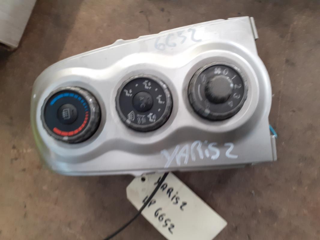 Commande chauffage TOYOTA YARIS 2 PHASE 1 Diesel - 1
