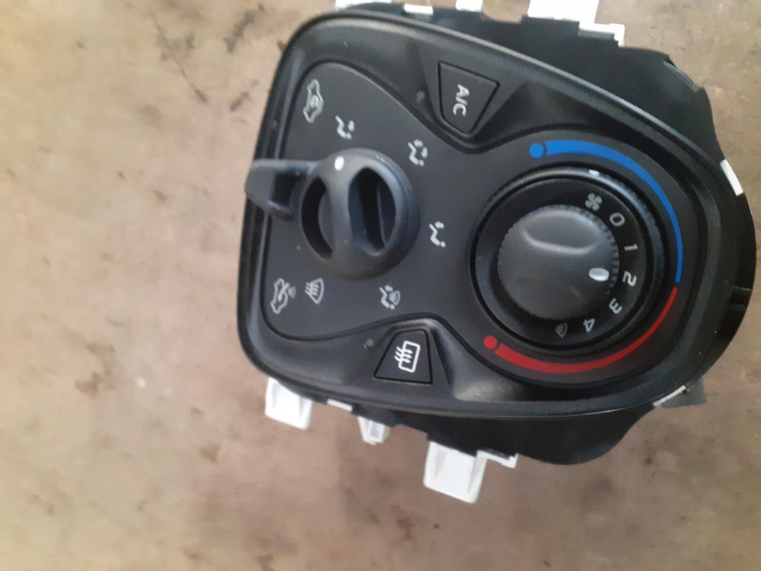 Commande chauffage PEUGEOT 108 Essence - 1