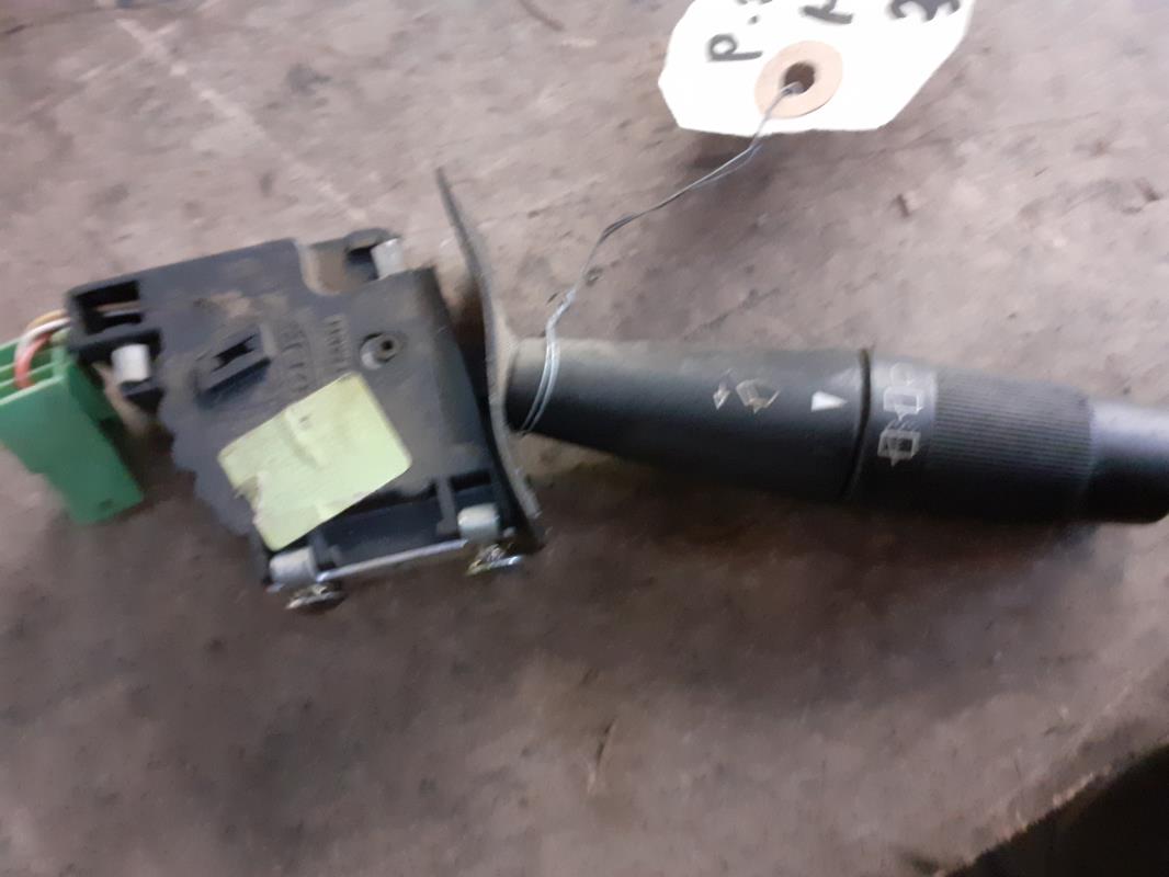 Commodo d'essuie glaces PEUGEOT PEU 205 Diesel - 1