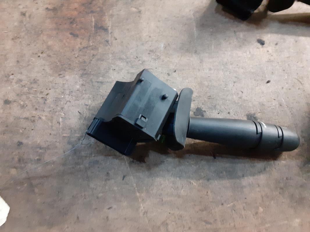 Commodo d'essuie glaces RENAULT MEGANE 1 PHASE 2 Diesel - 1