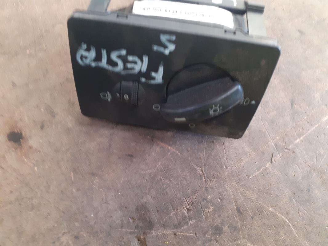 Commande de phare FORD FIESTA 5 PHASE 2 Diesel - 1