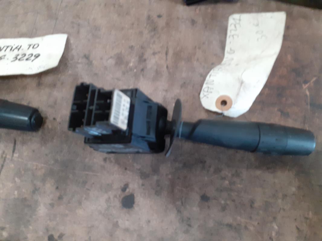 Commodo phare CITROEN CIT XANTIA Essence - 1