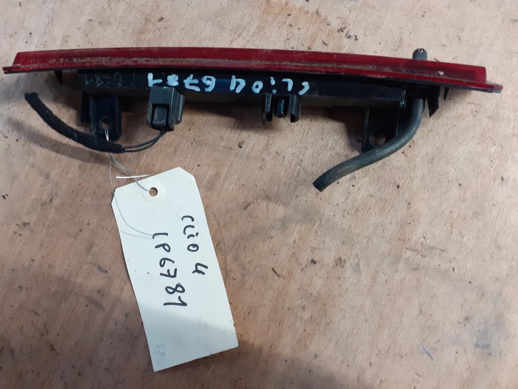 Feu arriere stop central RENAULT CLIO 4 PHASE 1 Diesel - 1