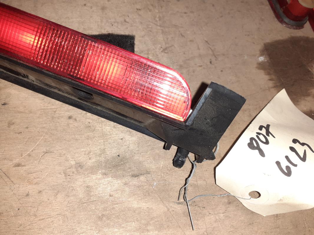 Feu arriere stop central PEUGEOT 807 Diesel - 1