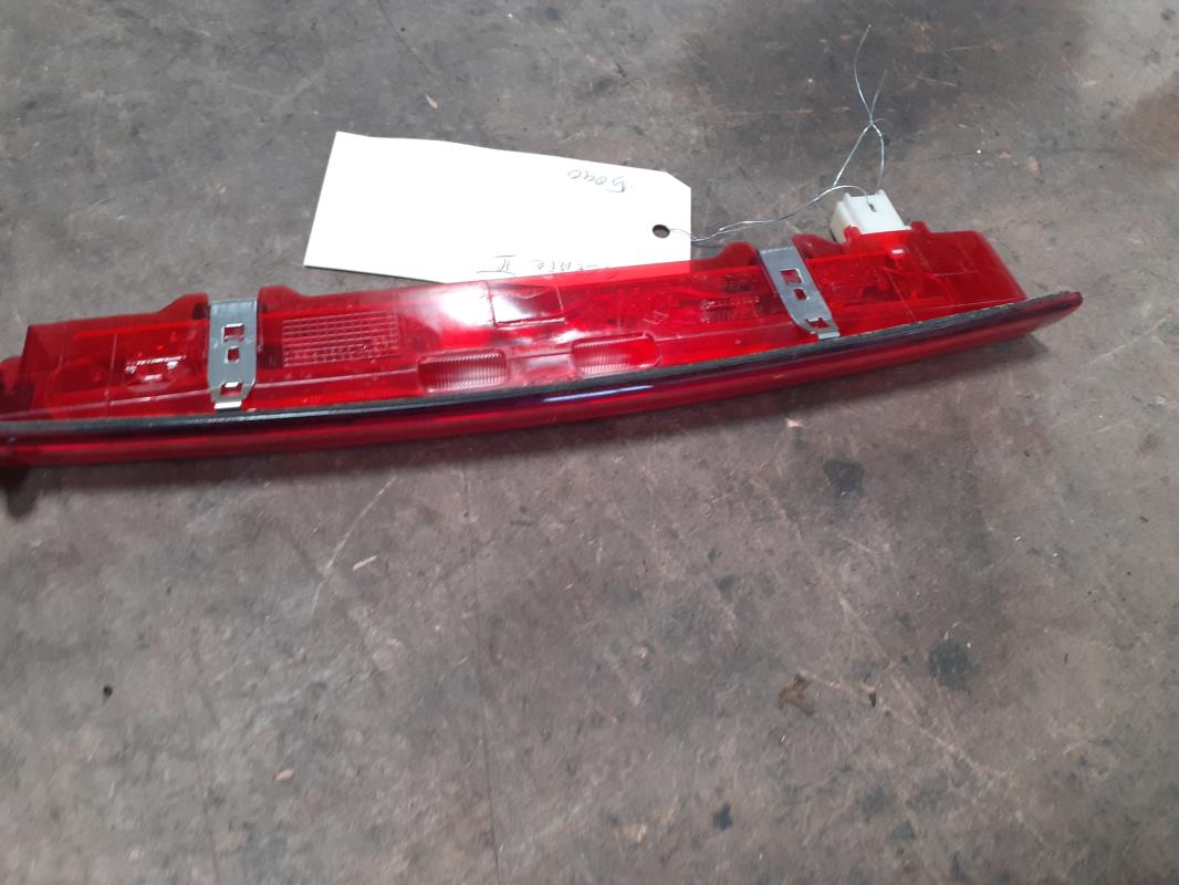 Feu arriere stop central RENAULT SCENIC 2 PHASE 2 Diesel - 1