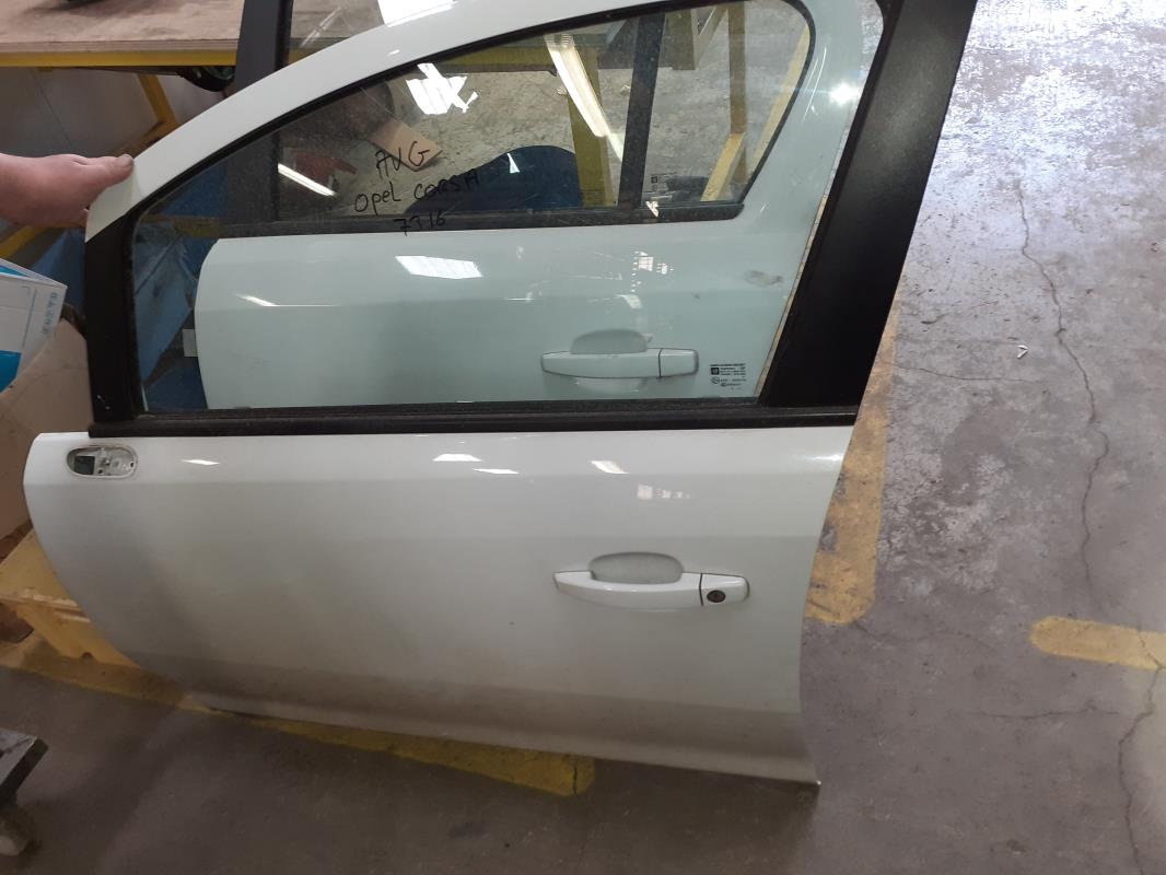 Porte avant droit