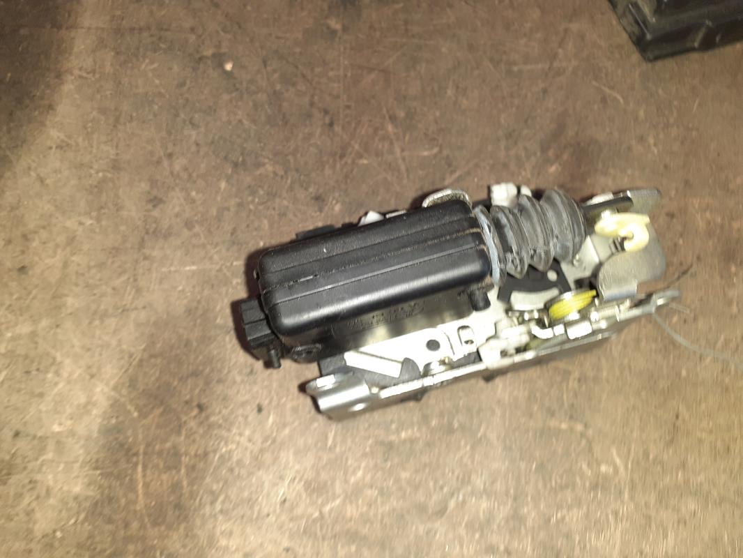 Serrure avant droit DACIA LOGAN MCV 1 PHASE 1 BREAK Diesel - 1