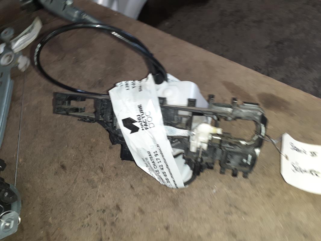 Serrure avant droit RENAULT SCENIC 2 PHASE 2 Diesel - 1