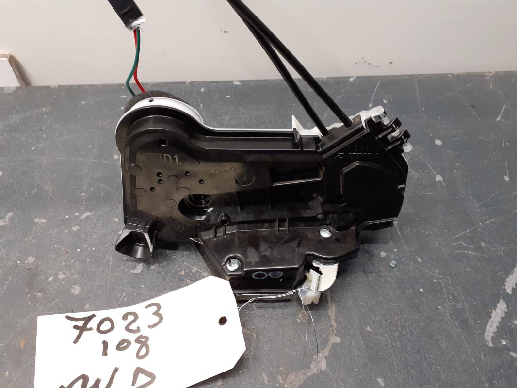 Serrure avant droit PEUGEOT 108 Essence - 1