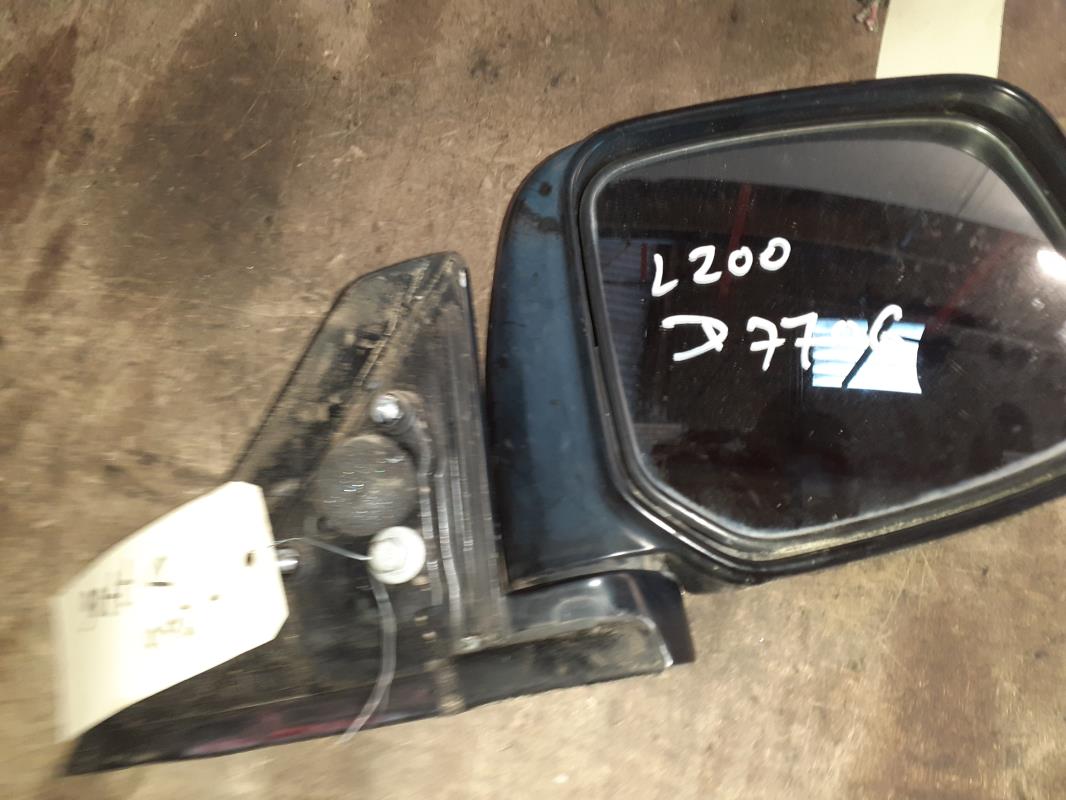 Retrovisor derecho MITSUBISHI L 200 2 Diésel - 1