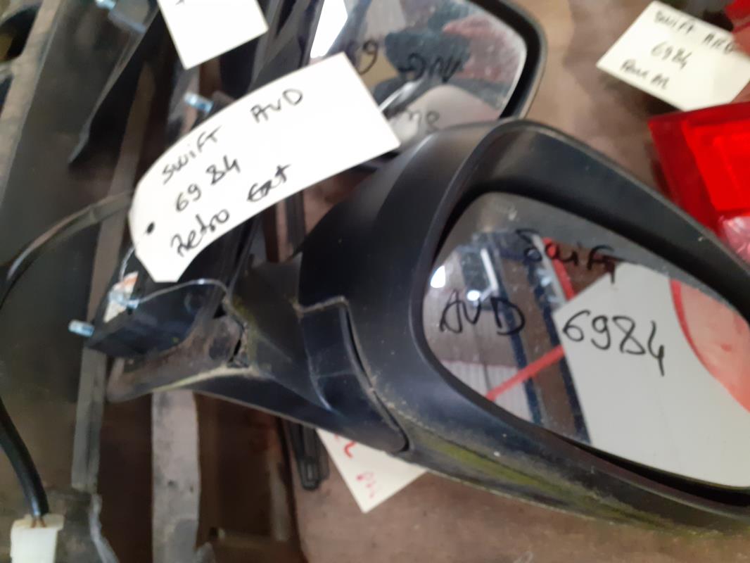 Retrovisor derecho SUZUKI SWIFT 3 Diésel - 1