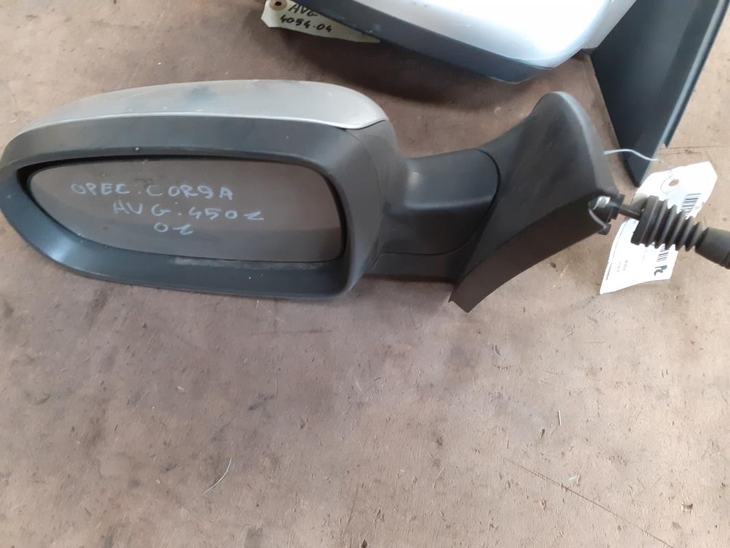Retrovisor izquierdo
