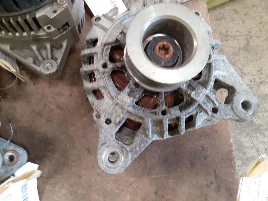 Alternador