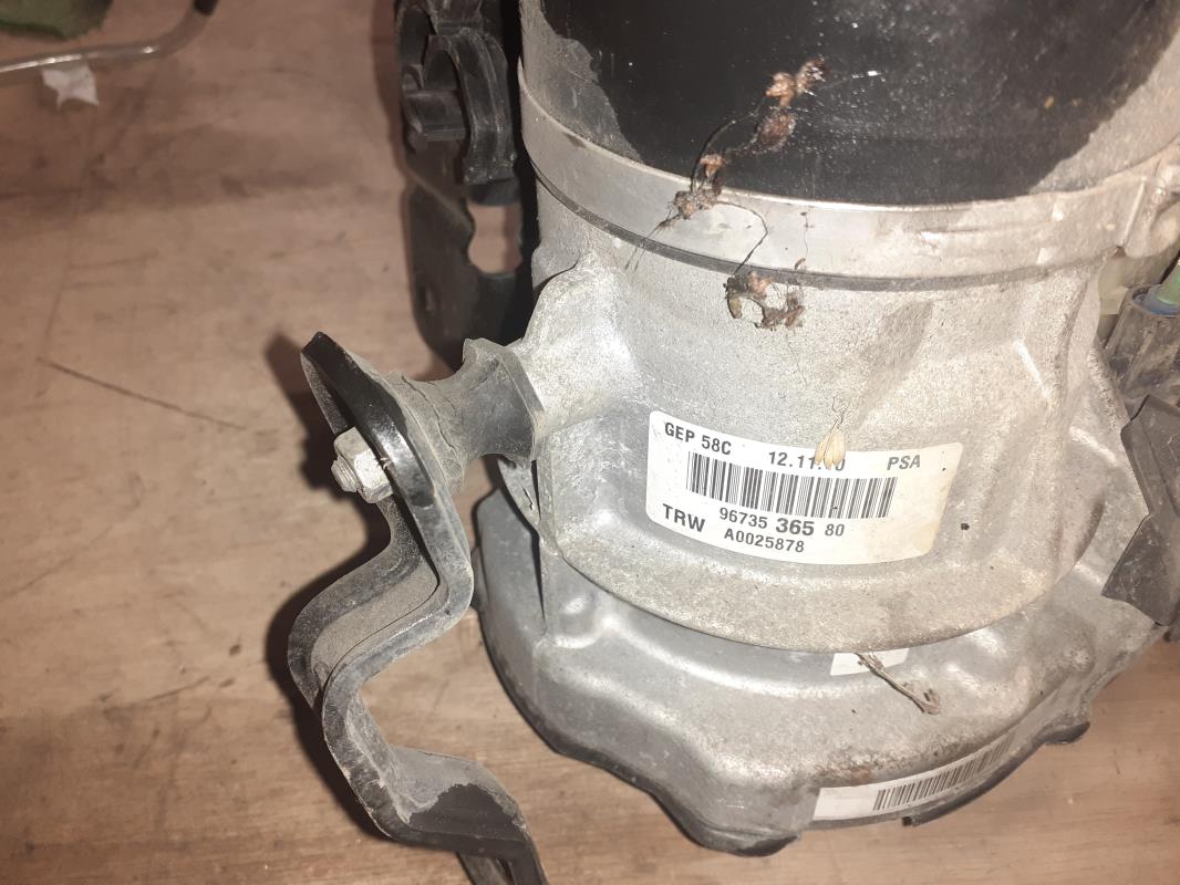 Pompe de direction PEUGEOT 308 1 PHASE 1 Diesel - 1