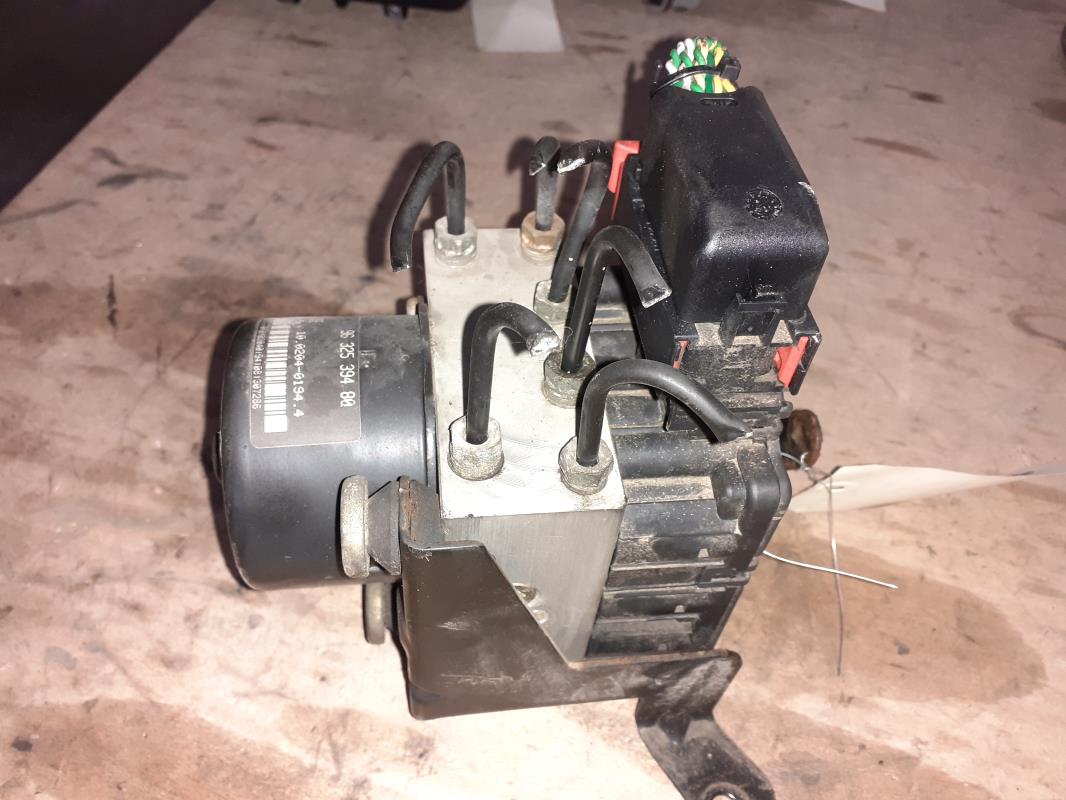 Calculador de la caja electrónica ESP/ABS