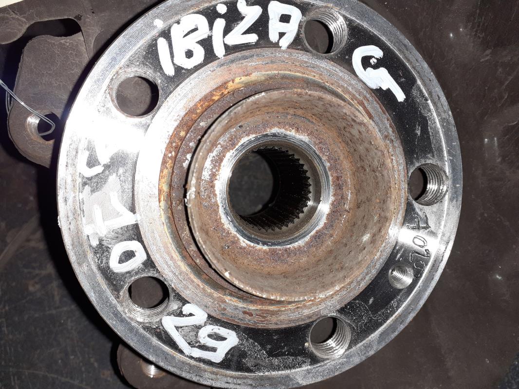 Fusee avant gauche