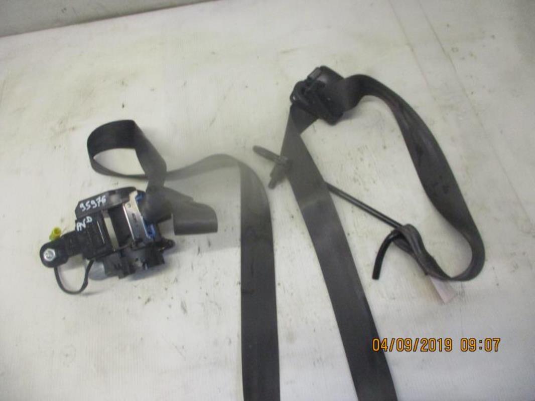 Ceinture avant droit