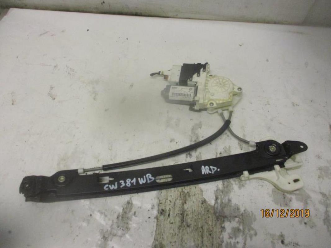 Leve vitre electrique arriere droit