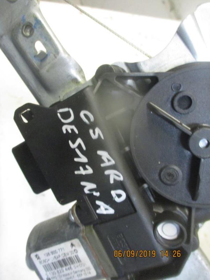 Leve vitre electrique arriere droit