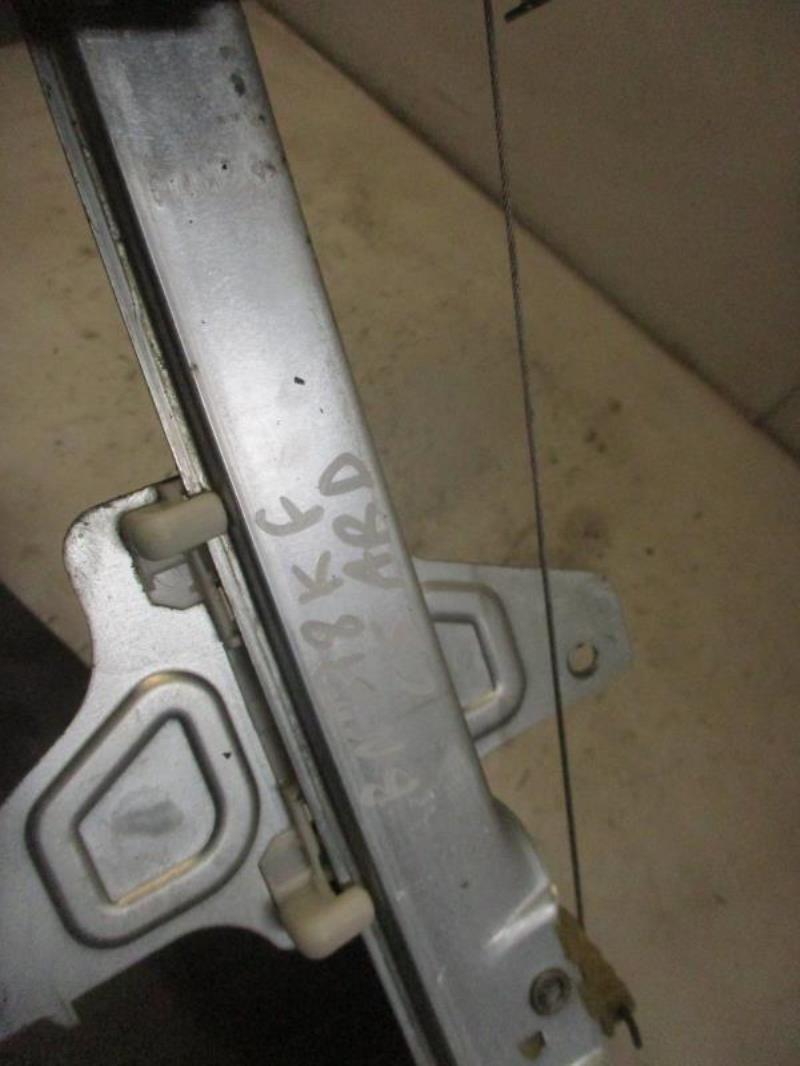 Leve vitre electrique arriere droit