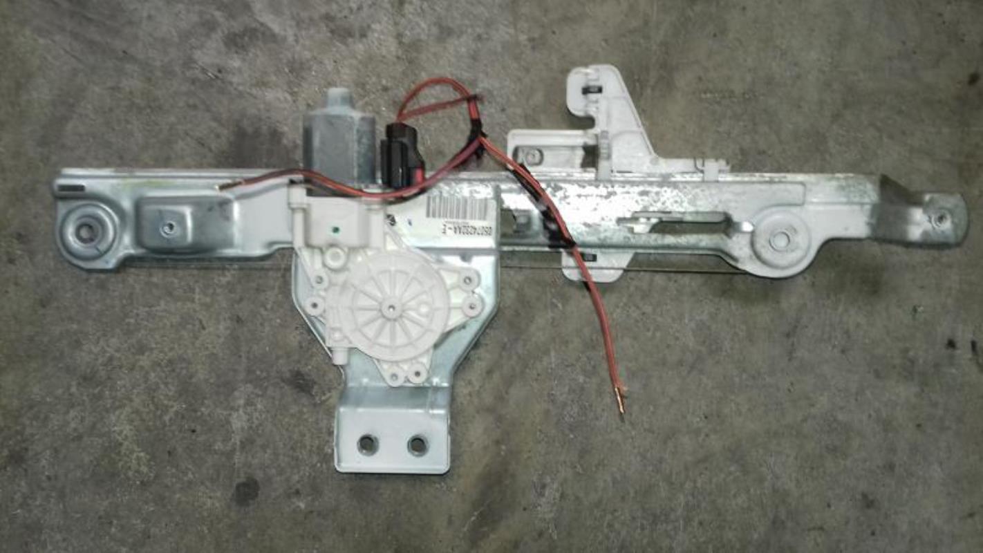Leve vitre electrique arriere droit