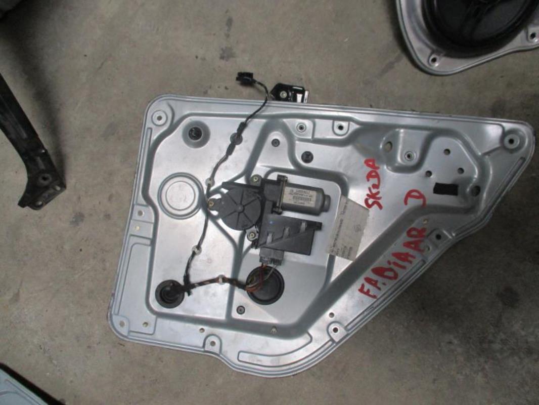 Leve vitre electrique arriere droit