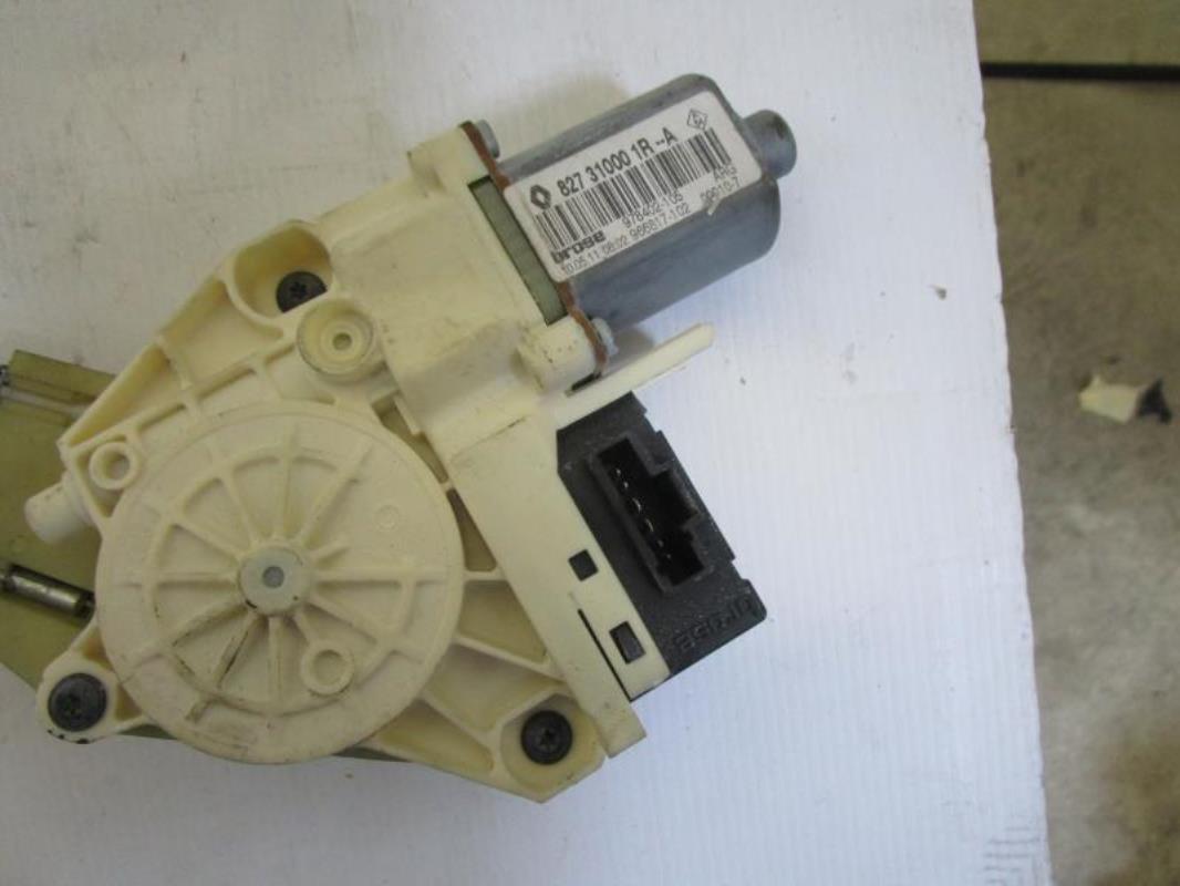 Leve vitre electrique arriere droit