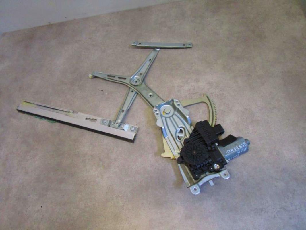 Leve vitre electrique avant droit