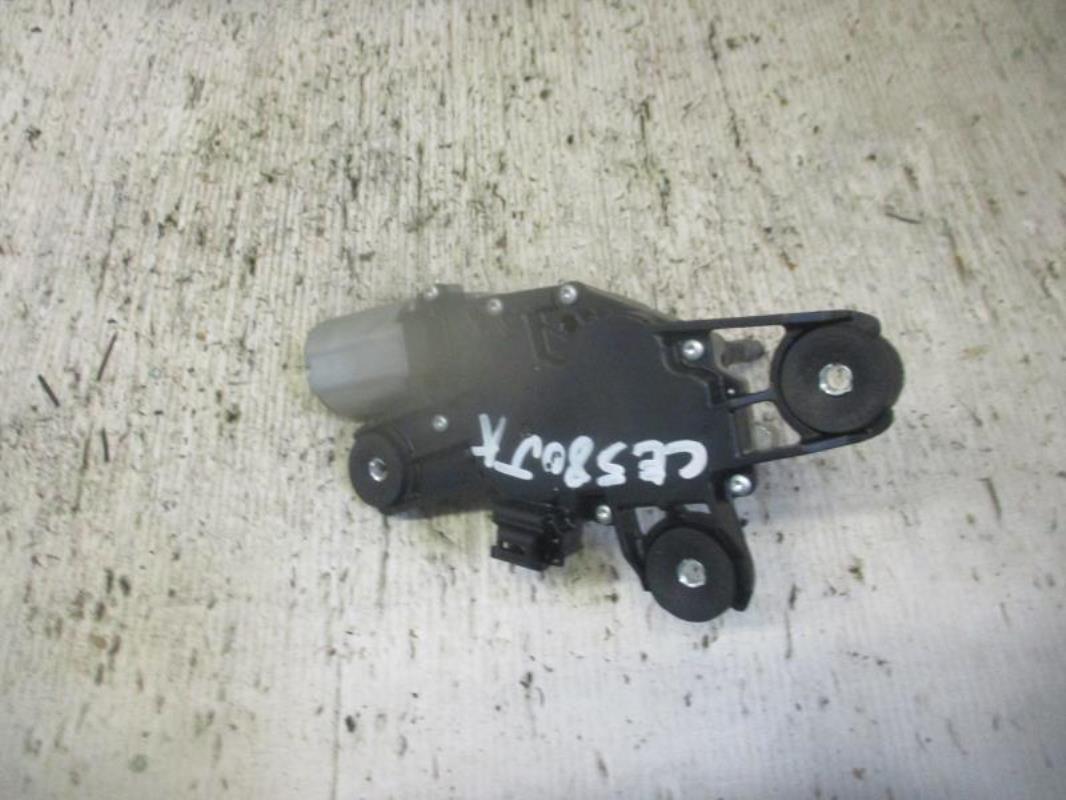 Moteur essuie glace arriere