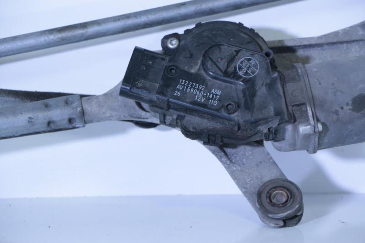 Moteur essuie glace avant