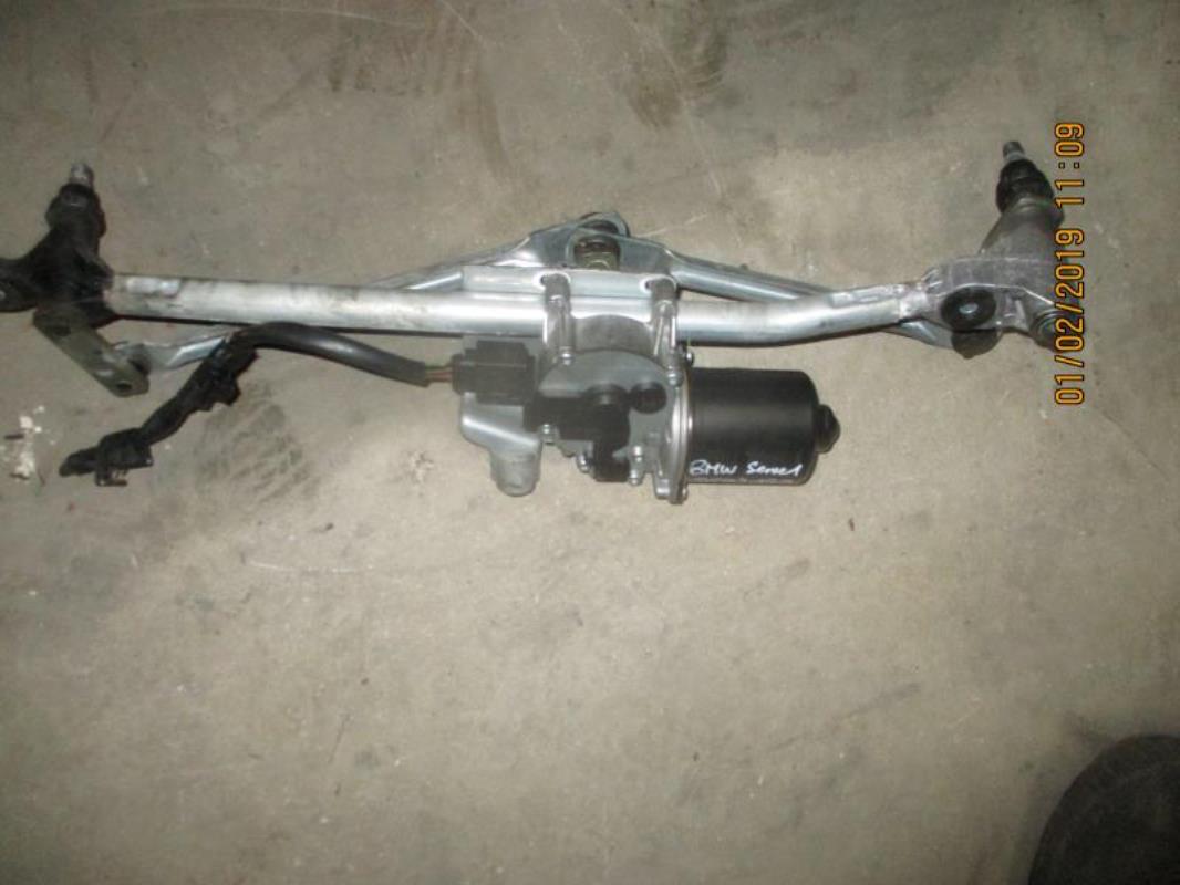 Moteur essuie glace avant