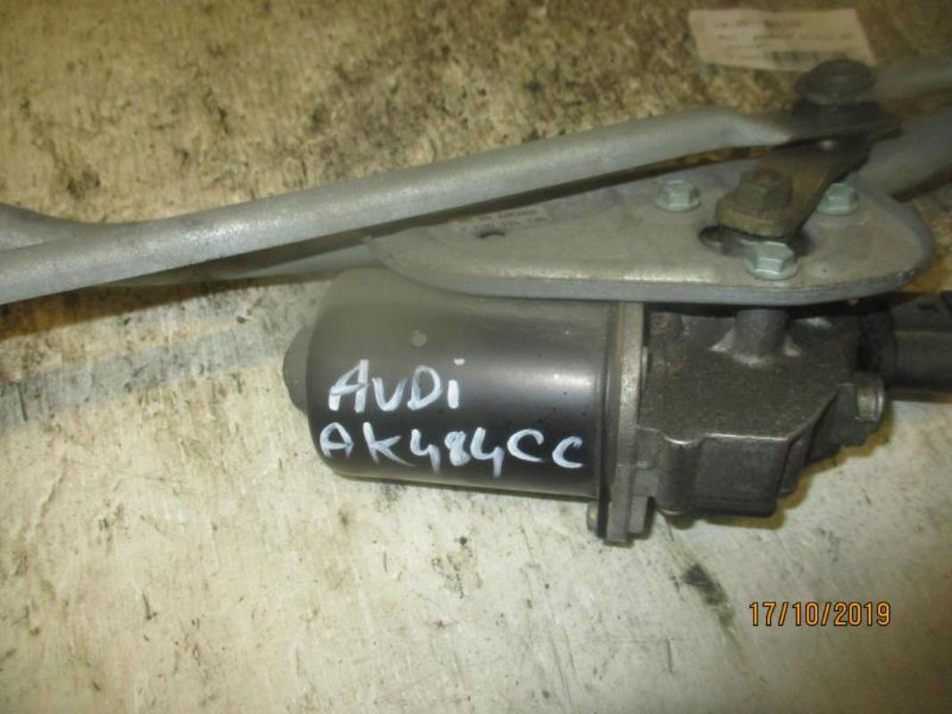 Moteur essuie glace avant