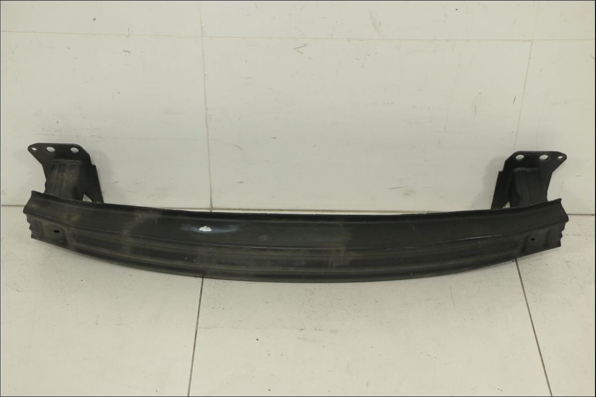 Renfort pare choc avant (traverse)