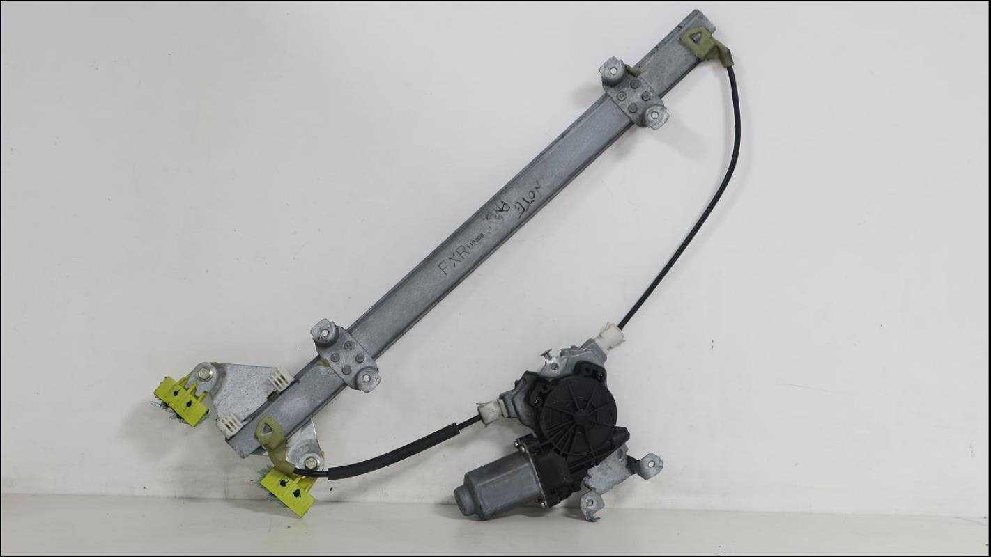 Leve vitre electrique avant droit