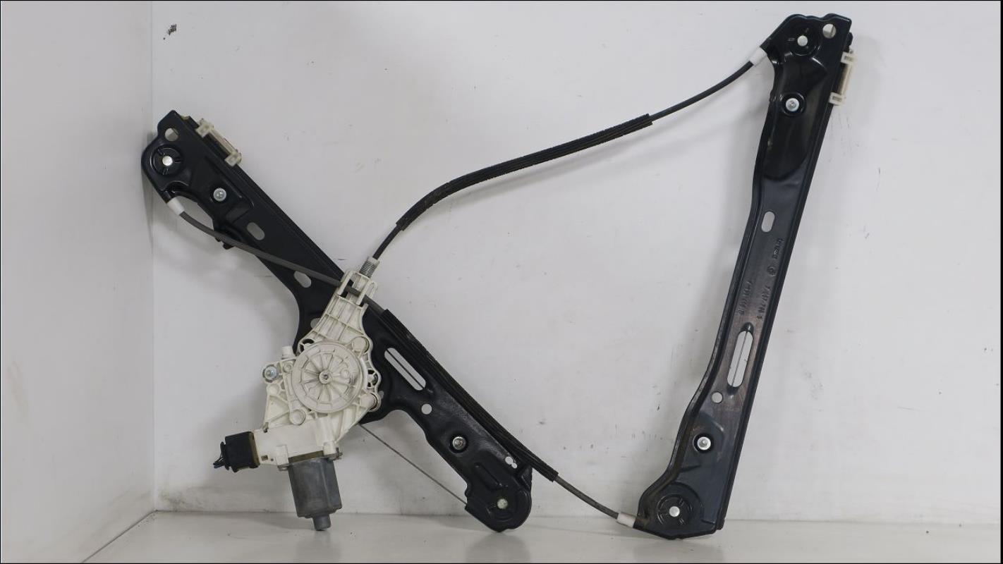 Leve vitre electrique avant droit