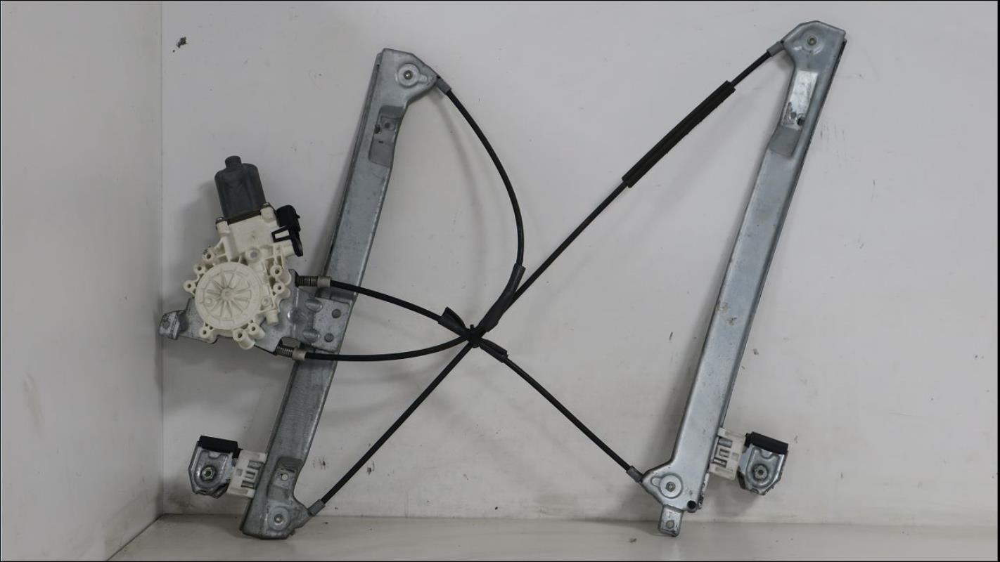 Leve vitre electrique avant droit