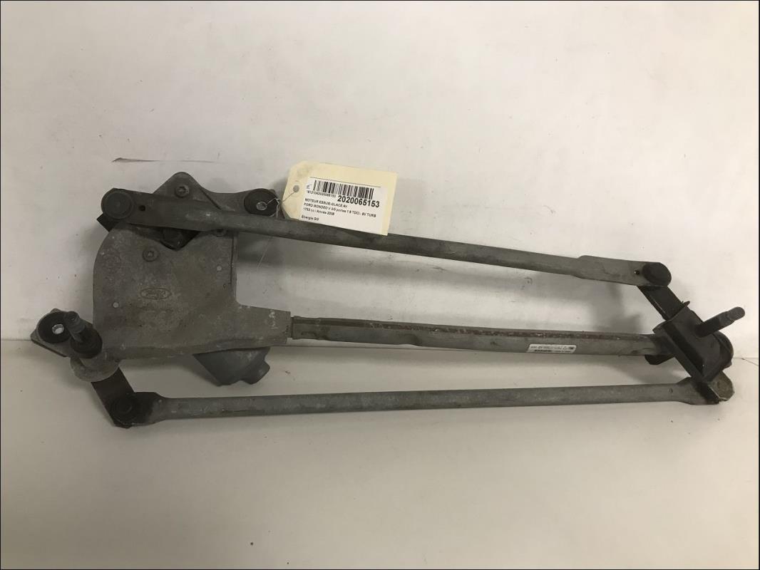 Moteur essuie glace avant