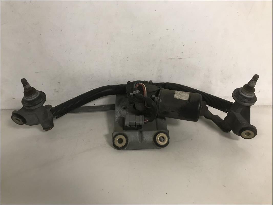 Moteur essuie glace avant
