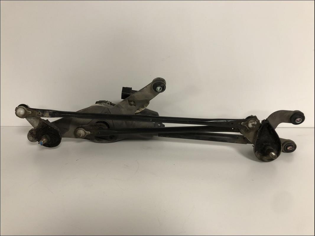 Moteur essuie glace avant