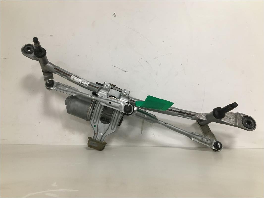 Moteur essuie glace avant