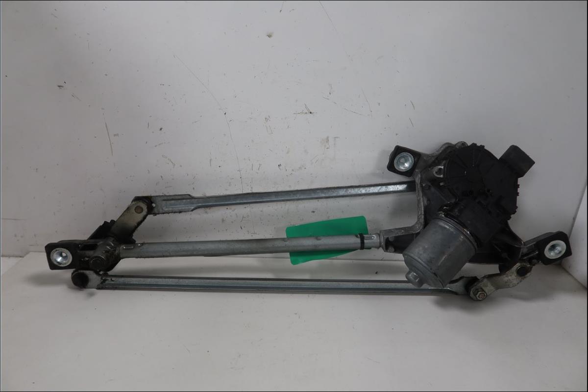 Moteur essuie glace avant
