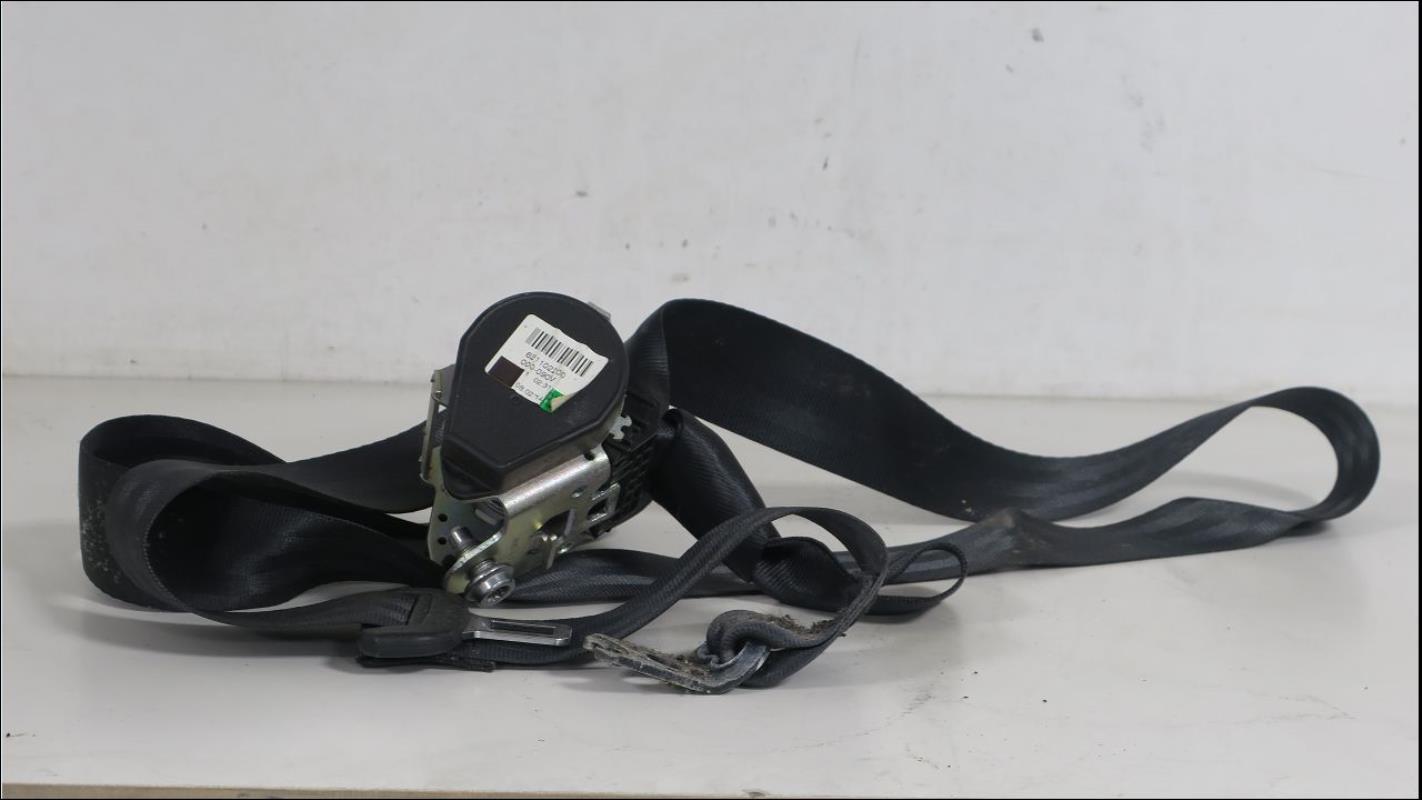 Ceinture arriere droit